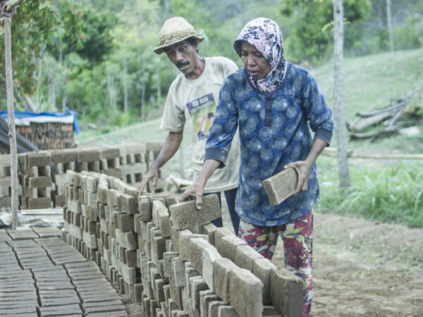 AUTHENTIC SASAK TRADITIONAL EXPERIENCE PACKAGE
